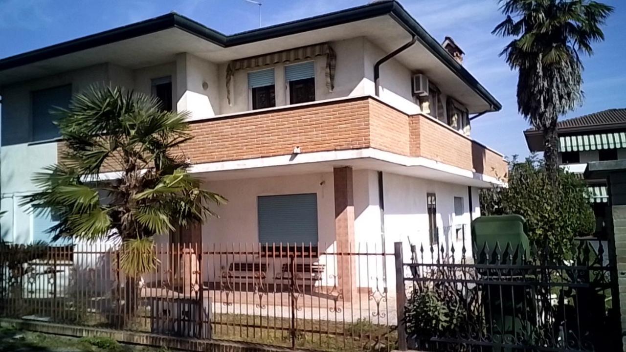 Casa Mamma Bed & Breakfast Camponogara Bagian luar foto